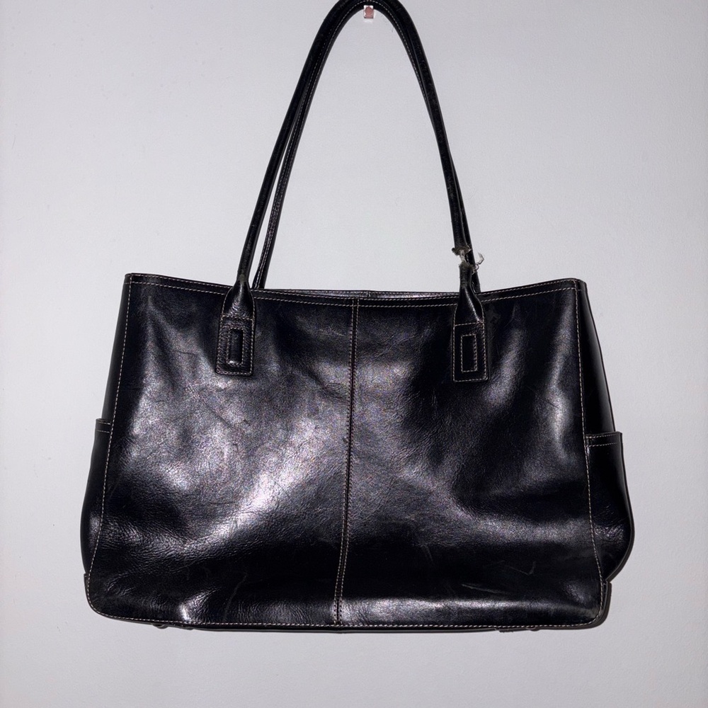 Elegant Black Leather Tote Bag